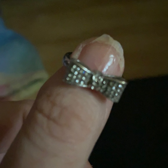 CRAZY PRETTY BOW RING - Picture 2 of 3